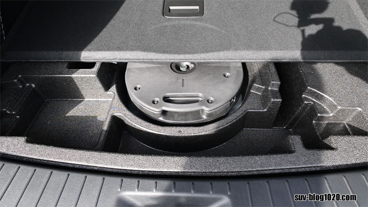 cx60-exterior-Interior-26