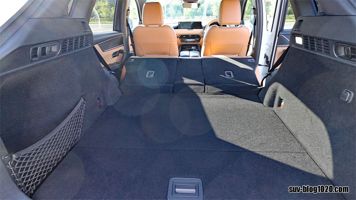 cx60-exterior-Interior-28