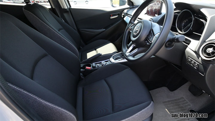 mazda2-15bd-10