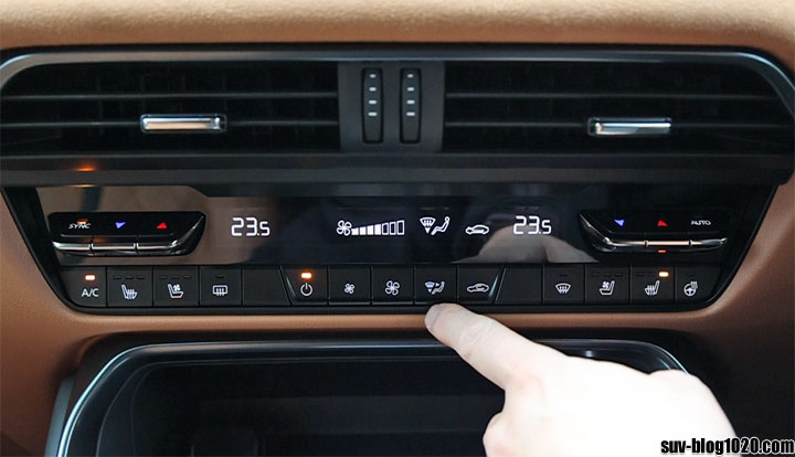 CX-60エアコン操作パネル吹き出し口切り替えスイッチ