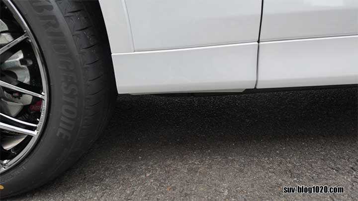 CX-60タイヤ交換 フロアジャッキを下ろす