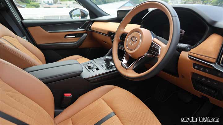 CX-60タン内装