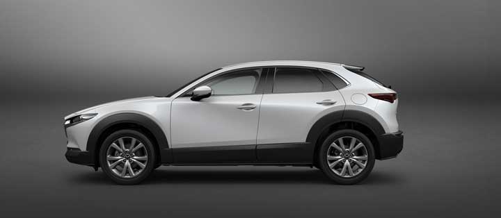 CX-30サイド