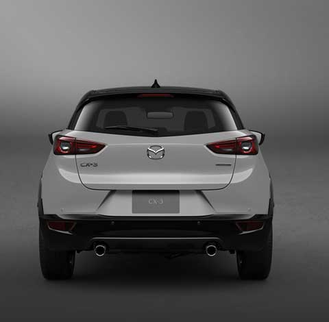 CX-3リア