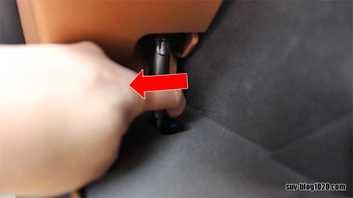 CX-60 エアコンフィルター ダンパー外し