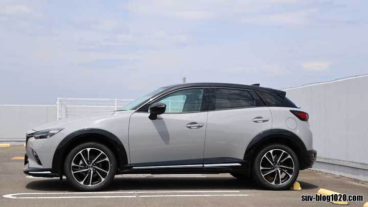 CX-3 15S Vivid Monotone サイド