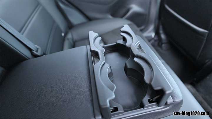 CX-3 15S Vivid Monotone リアアームレスト