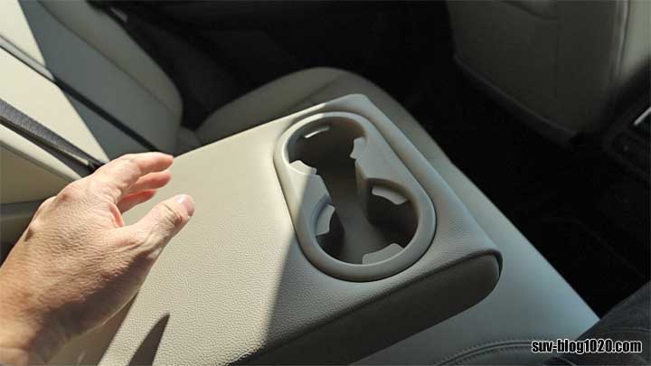 2025 CX-60 25S Lパッケージ リアシートアームレスト