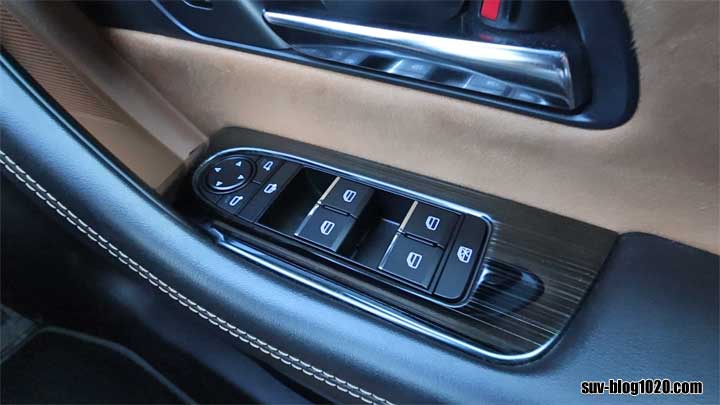 CX-60 カスタム ウィンドウスイッチベースパネル