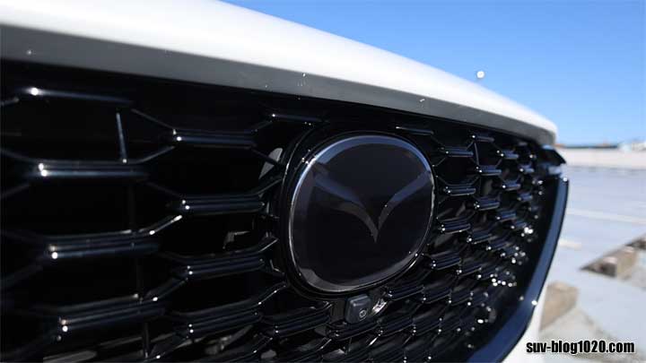 CX-60カスタム エンブレムスモーク