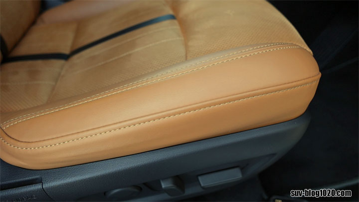 CX-60 2年目運転席シート