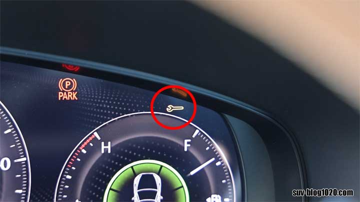 マツダ車のレンチ表示灯