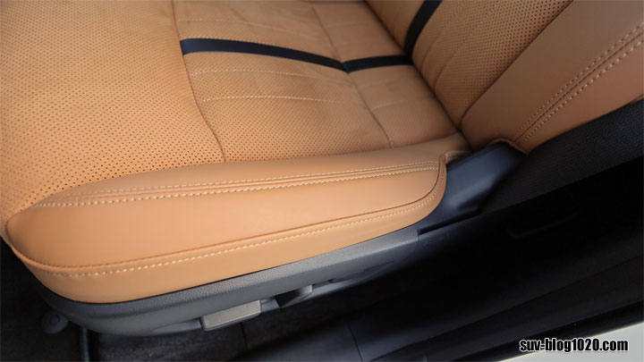 CX-60 2年目助手席シート