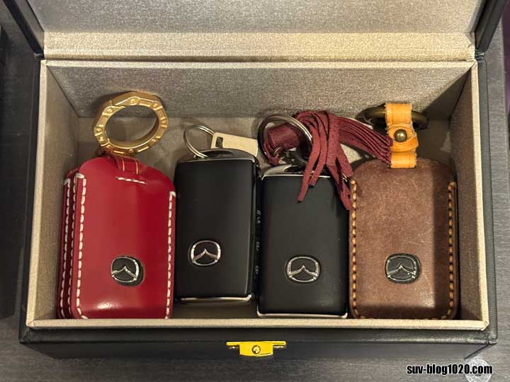 リレーアタック防止キーケース キー4つ収納