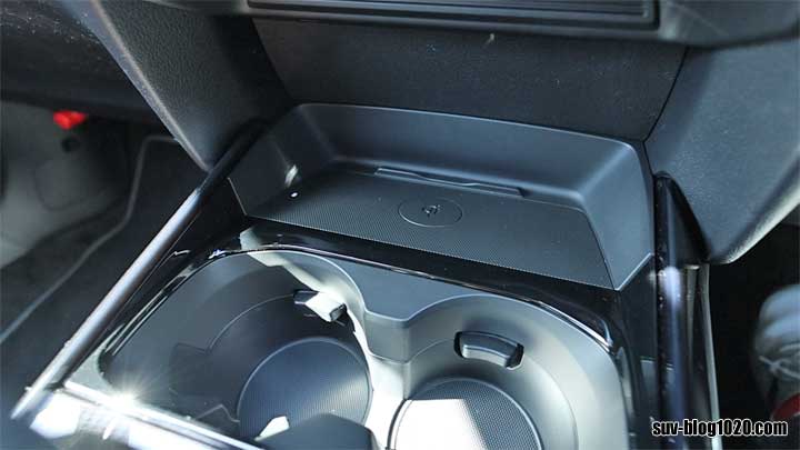 CX-30 RSE納車 ワイヤレス充電Qi