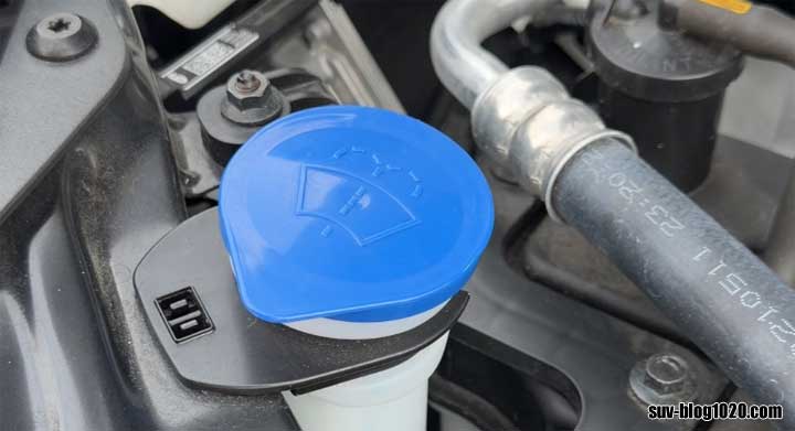 CX-30 ウォッシャータンク