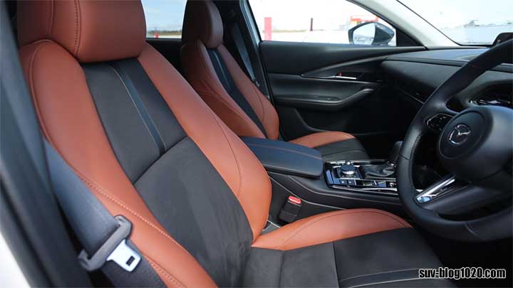 CX-30 20S RSE 納車後一ヶ月 テラコッタシート