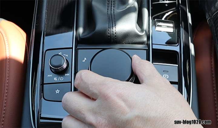 CarPlayコマンダーコントロール操作