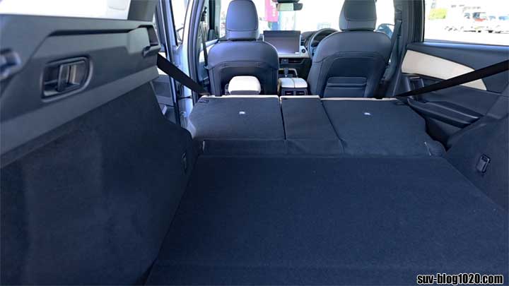 新型CX-5 ラゲッジスペース