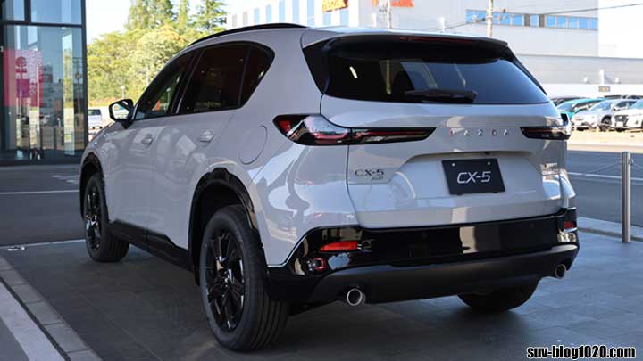 新型CX-5 リア画像
