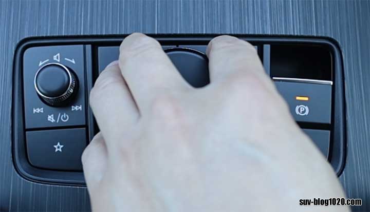 コマンダースイッチ持ち方